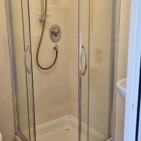 2 Bedroomed Ground Floor Apartment