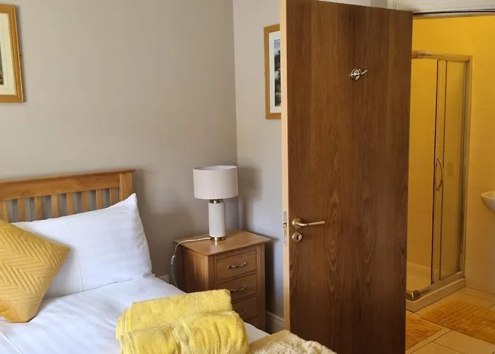 2 Bedroomed Ground Floor * Kenmare